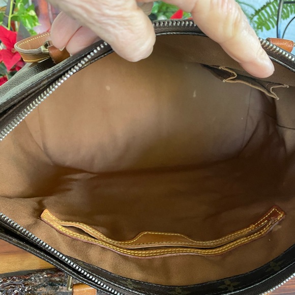 AUTHENTIC LOUIS VUITTON MONOGRAM MEZZO TOTE/Shoulder BAG W/COA - Picture 12 of 16